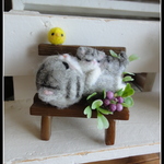＊ベンチでお昼寝ねこちゃん親子＊