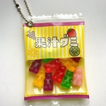 フェイクスイーツ⭐︎袋入りグミ⭐︎くまグミキーホルダー⭐︎キャンディバックチャーム