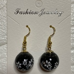 ハンドメイド ピアス 