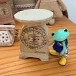 アンティークなバネ測りさん
