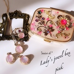 Lady's jewel box～お花のピルケースとピンクのアクセサリー