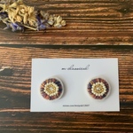 【再販】刺繍とビーズのお花ピアス(イヤリング) ブラウンミックス