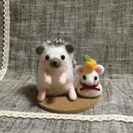 ハリネズミ（羊毛フェルト）鏡ネズミ餅