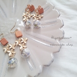 お花のガラスドームピアス/イヤリング