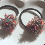 《送料無料》カラフルはりねずみのポンポンヘアゴム♡