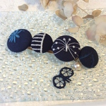 no.325☆ミナペルホネン☆くるみボタンのバレッタ☆ハンドメイド