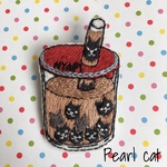 ニャピオカミルクティー刺繍ブローチ