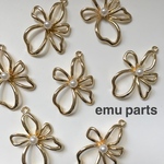 flower charm2p