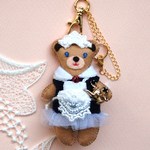 カルディナーレ様専用ページ ＊ ウエイトレスのくまさん＊受注制作