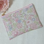〈k様ご予約品〉ミニフラットポーチ リバティ ベッツィ