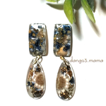 890円☆花入長方形レジン☆小ぶり花レジンのピアス/イヤリング