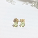 ・ペリドット・8月誕生石＊petit＊ひと粒ピアス（4㎜）