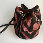 コットンニットバケツ巾着ショルダー  ブラウン