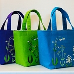 お年玉 SALE [特集掲載] 刺繍 夏色 ミニ トート バッグ　差し色