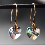 Swarovskiハートパラダイスシャインシンプルデザインフックピアス