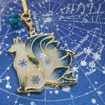 白毛雪結晶❄大人九尾キツネの値付けストラップ