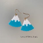 富士山ピアス