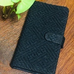 こぎん刺し　手帳型スマホケース　黒い布に黒糸