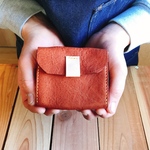 【ヌメ革】ポッコリウォレット（レザー/財布/ミニ財布/シンプル/コンパクト/メンズ/レディース//ナチュラル/プレゼント/かわいい）チョコ