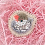 【yukkyさま オーダー品】シルバーブンチョウの手刺繍ブローチ