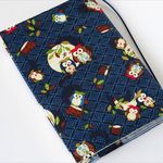 四六判ブックカバー　ふくろうの森　紺