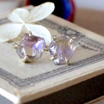 【ご予約品】アメトリンの原石スタッドピアス