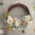 Lune Bonheur ＜Mist blue＞ ＊受注制作＊ハーフムーンリース＊プリザーブドフラワー＊リース＊お花＊ギフト＊結婚祝い＊記念日＊ウェディング