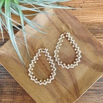 レースのようなパールピアス