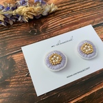 ＊刺繍とビーズのお花ピアス(イヤリング) すみれ