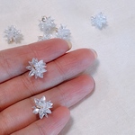 ＊雪の結晶パーツ＊4個入り