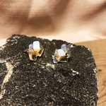 オパール 金箔 ピアス イヤリング  小ぶり 天然石 一点物 【190】