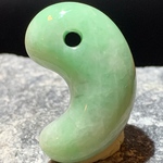 糸魚川翡翠の勾玉