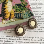 7394 ヴィンテージ ボタン 25mm×2個 クリーム　お花