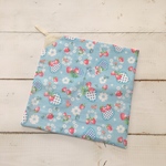 【SALE】ループ付きガーゼタオル☆女の子 いちごブルー