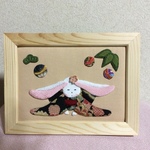   ちりめん細工  おめかしうさぎのフレーム飾り(1)