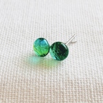 琉球ガラスの一粒ピアス#33 海のグラデーション