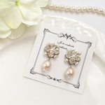 シルバー × ピンクベージュ 上品 揺れる パール ビジュー ピアス イヤリング 結婚式 ウェディング お呼ばれ 春 入学式 入園式