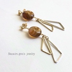 ＊1点もの＊14kgf brownstripe agate × triangle pierce