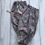 アームカバー(長さ28cm)・腕カバー・腕貫き・花柄・紺系