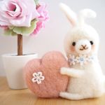 バレンタイン♡ハートをぎゅっ！うさぎちゃん飾り