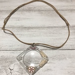 お花ネックレス✳︎ルーペ　4倍