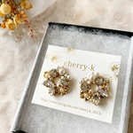 flower snow bijou pierce