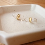 水晶の金継ぎピアス