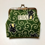 ガマ口財布 　＊唐草と黒ねこ - 唐草色＊ 