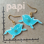 ミント色イルカのピアス