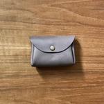仕分けバッチリ　コロンとかわいい小さい革財布