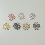 [60枚]お花の透かしパーツ