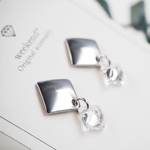 スクエアスワロフスキーピアス クリアクリスタル   サージカルステンレスピアス   SWAROVSKI  