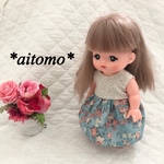 　メルちゃんの服　水色花柄