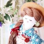 お着物ドールチャーム　『涼香さん』　人形チャーム　水色　和装　着物　ミニチュア